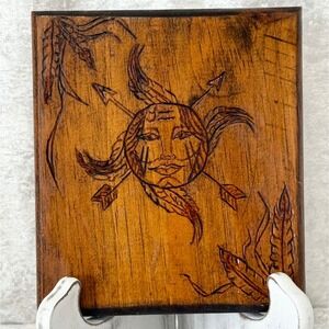 Hand Carved Wood Wall Art Sun Face‎ Feathers Arrows Native American Style 2003